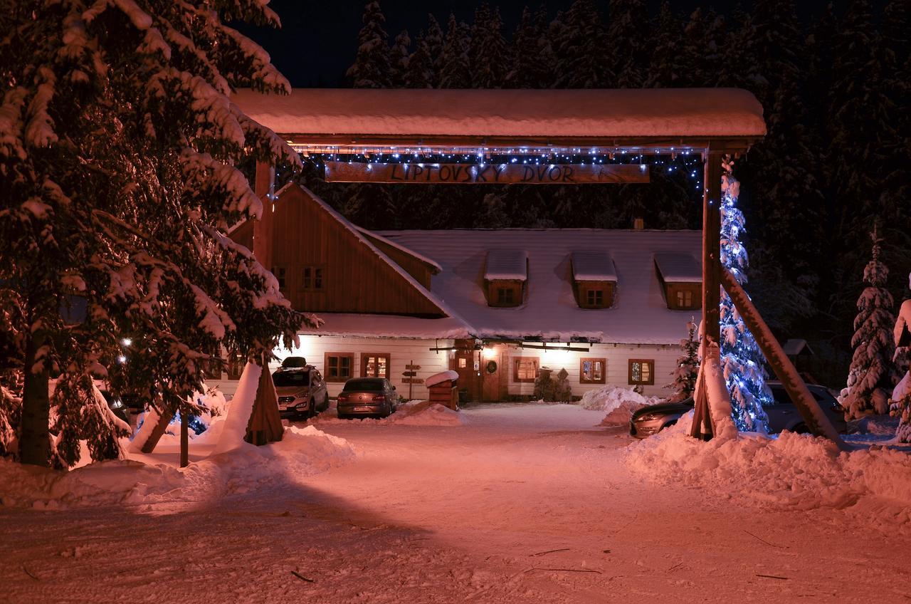 Hotel****Liptovsky Dvor Липтовски-Ян Экстерьер фото